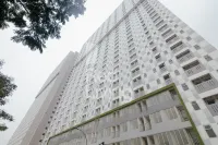 RedLiving Apartemen Gunung Putri Square - Top Room Hotell i Cicadas