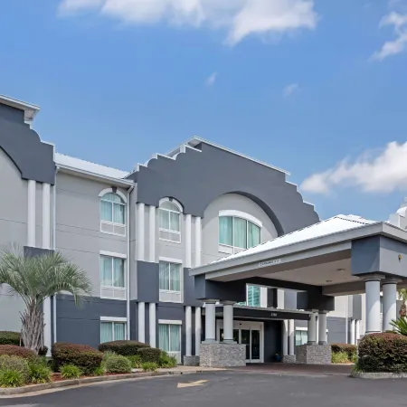 Best Western Plus Blue Angel Inn