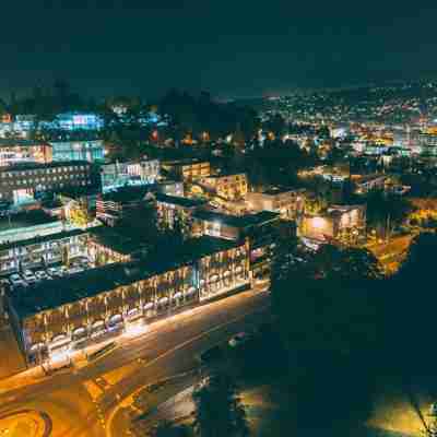 美居朗塞斯頓飯店 Hotel Exterior