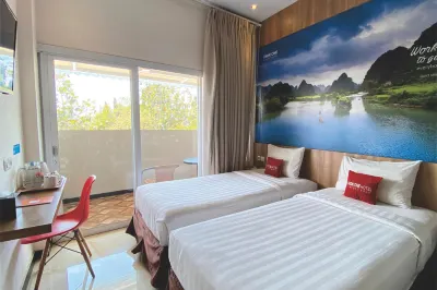 Front One Hotel Airport Solo Các khách sạn ở 