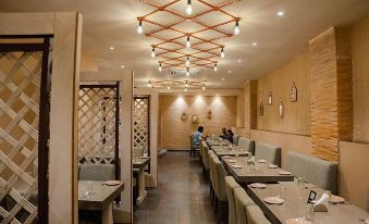 Hotel the Shiv Regency