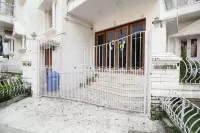 Anamitra Guest House Hotels in Bidhannagar