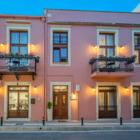 Phaedra Suites