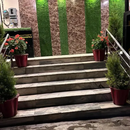 Hotel Golden Veena