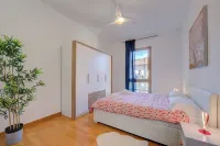 Residenza Castello - Happy Rentals Hotel in zona TOD'S&Hogan&Fay (Fox Town Factory Stores)
