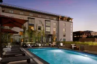 Hyatt Place Pasadena - Pools