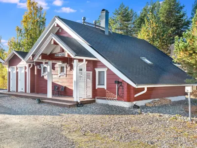 Pikku-Hovila Hotels in Varpaisjarvi