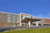 Holiday Inn Express & Suites Grand Rapids - Airport North Hotels in Kent County