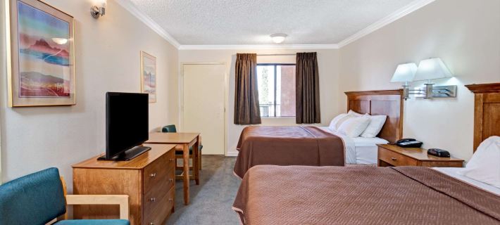 Travelodge by Wyndham Pasadena Central Các khách sạn ở Pasadena