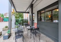 B&B穆盧斯多爾納克飯店 雷南格住宿飯店