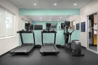 Tru by Hilton Jacksonville West I 295 - Gym