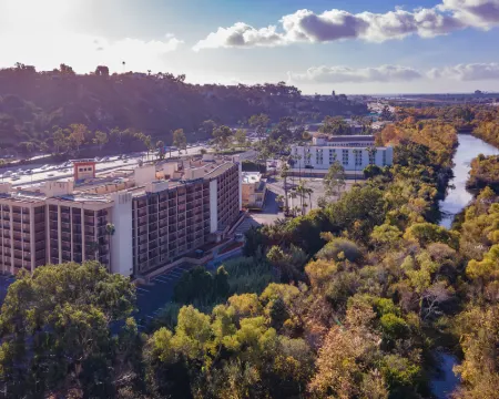 Crowne Plaza SAN DIEGO - MISSION VALLEY by IHG Hotels in San Diego