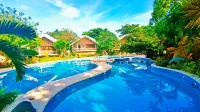 Ogtong Cave Resort - Beach