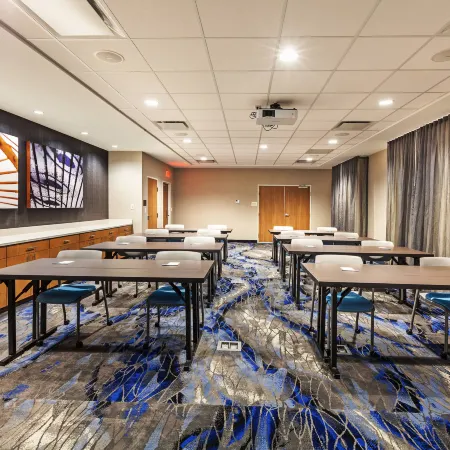 Fairfield Inn & Suites Tulsa Catoosa