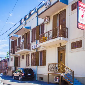 Hotel Flamingo Отели рядом с достопримечательностью «Jumah Mosque»