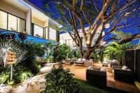 MVillas Luxury Hotel with Beach Club Access & Sauna Hotels in Villareal