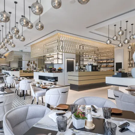 Al Bandar Arjaan – Dubai Creek