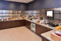 SpringHill Suites Raleigh Cary - breakfast