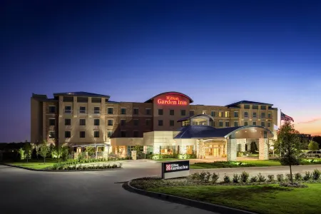 Hilton Garden Inn Dallas/Richardson Отели рядом с достопримечательностью «Университет Техас в Даллас»