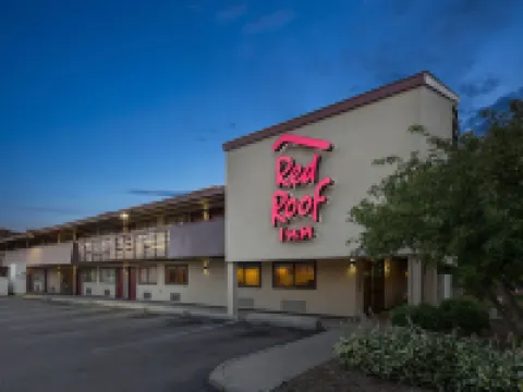 Red Roof Inn Detroit - Dearborn/Greenfield Village Hotels in Dearborn