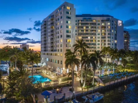 一號美術館希爾頓逸林套房飯店