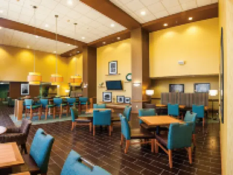Hampton Inn & Suites Chesapeake-Square Mall Hoteles en Chesapeake