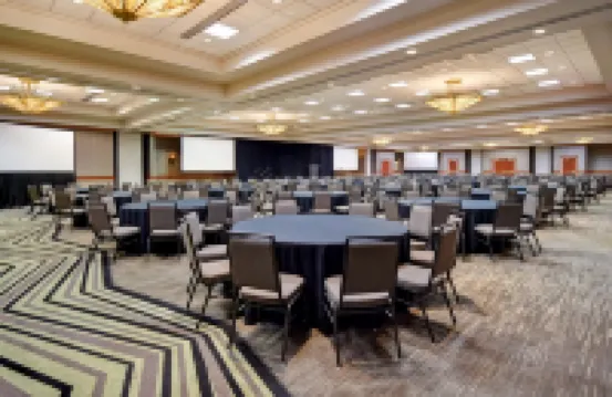 Embassy Suites by Hilton Little Rock