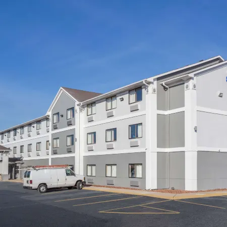 Baymont by Wyndham Anderson