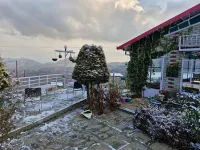 Viewtoria Resort Hotels near Surkanda Devi Temple