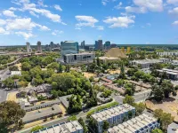 Welcome to the Capital! 2 Bed 2 Bathroom, Loft-style townhome in West Sacramento