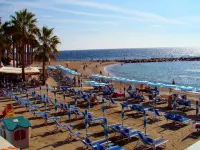 Casa Delle Margherite 2 Hotels in Cipressa
