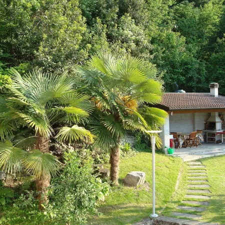 Dream view - family apartment with terrace and garden