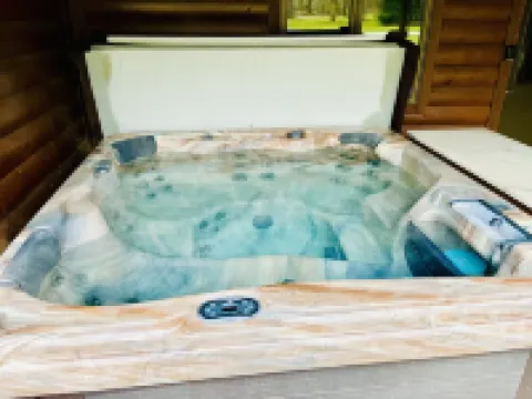 Wooded cabin in the Laurel Highlands with beautiful yard and native trout stream Hotels in Donegal Township