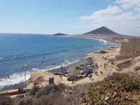 Apartment Barraquito, balcony with sea view, close to the beach, wifi, ideal for surfers