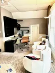 Large Luxury Downtown "Design Studio" One Bedroom Apartment