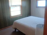 3 Bedroom House on Manistique Lake Hotels in Luce County