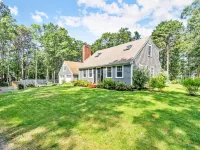 Wellfleet Beach House Hotels in Wellfleet