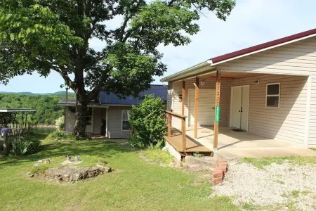 Amazing View! Includes Boat Slip at Eagle Rock Marina!