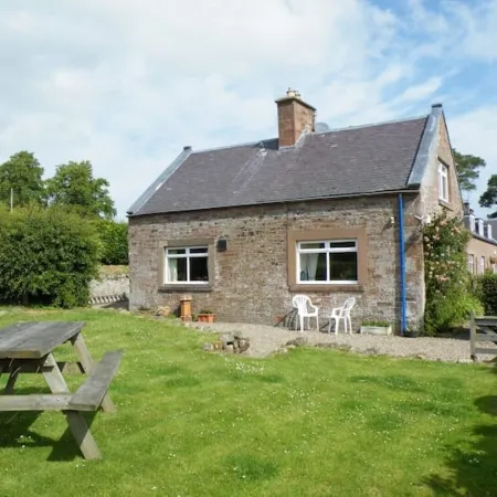 Wild Rose in Rural Location with Lovely Views on a Working Farm with Walks