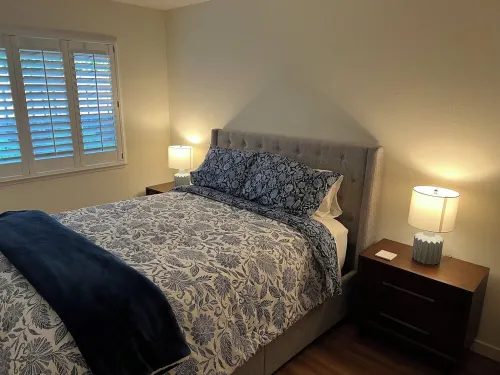 Stylish Condo Steps from St. Helena Wineries & Downtown