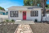 Park St Classic, King Bed,  Located in Heart of Paso Robles