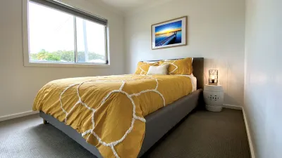Explore Lake Macquarie and Newcastle!
