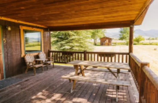 Yellowstone Cabin #5 at Gallatin Canyon Cabins