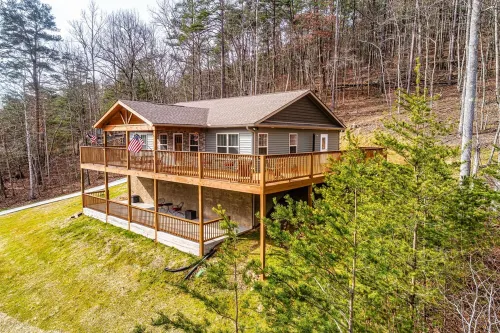 Cabin 2-Allegheny Falls-Mountain View -Private Waterfall- No Stairs-Brand New