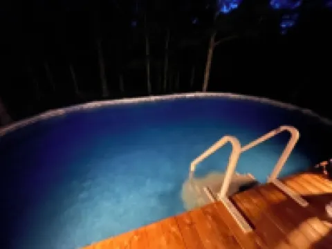 Authentic Cedar Cabin-Dogwood Cabin-with Pool near Blue Springs Ranch