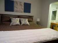 Newly remodeled bright open floor plan located in the heart of Boulder