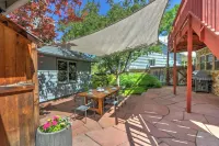 Charming Downtown Home w/ Mountain Views & Media Room, Near Hot Springs! The Hideout at Glenwood Springs 주변 호텔