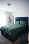 Charm City Luxury 4 Bedroom Brick Home - balkon