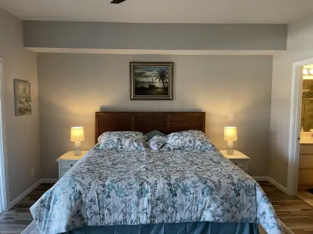 Surf Shack - 3 bedroom 2 bath condo