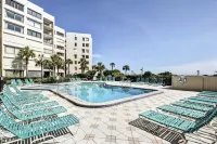 Oceanfront Ground-Floor Escape Quiet Beaches & Better Rates - فلل